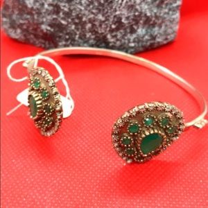 925 Sterling Silver bracelet. Esmeralda